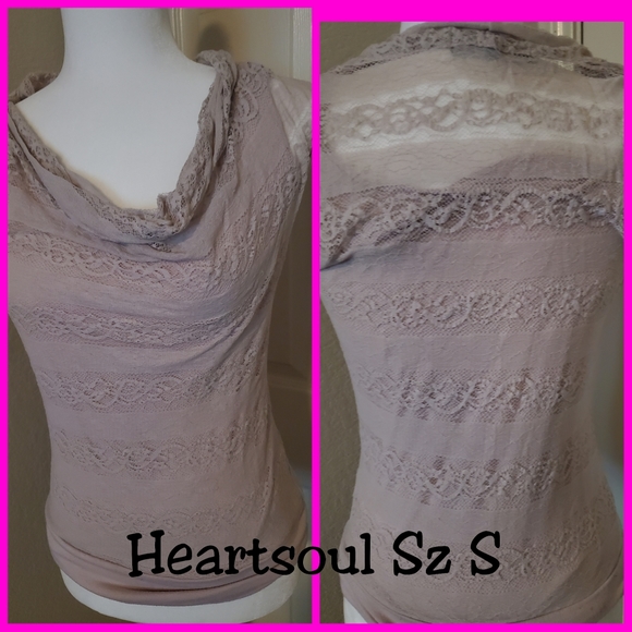 10 Tops - Picture 6 of 10